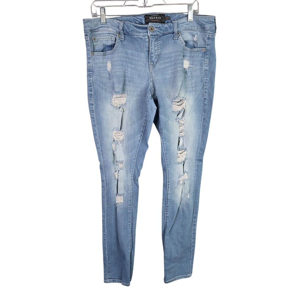 Womens Torrid Boyfriend Distressed Premium Denim Blue Jeans Cotton Blend 12R